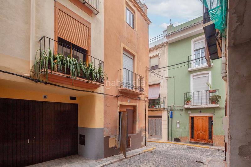 Foto e7ade8fc-83c2-4fae-a0d6-16d76cea2f7e. Chalet solvia inmobiliaria casa en Centro Ontinyent