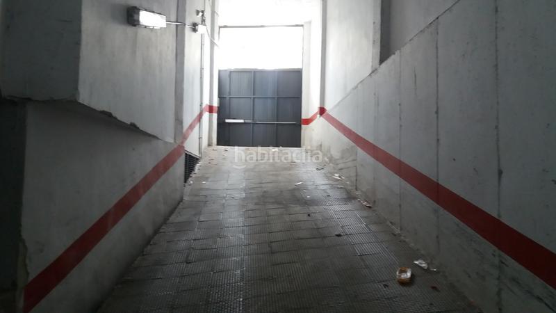 Foto 84c9baf2-5bd7-4973-855a-96d143747b62. Aparcament cotxe a Lebrija