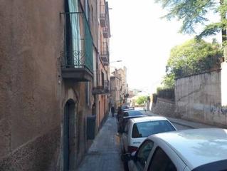 Pis  C/ caputxins. Solvia inmobiliaria  piso manresa