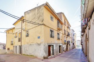 Chalet  C/ mayor. Solvia inmobiliaria  casa entrena