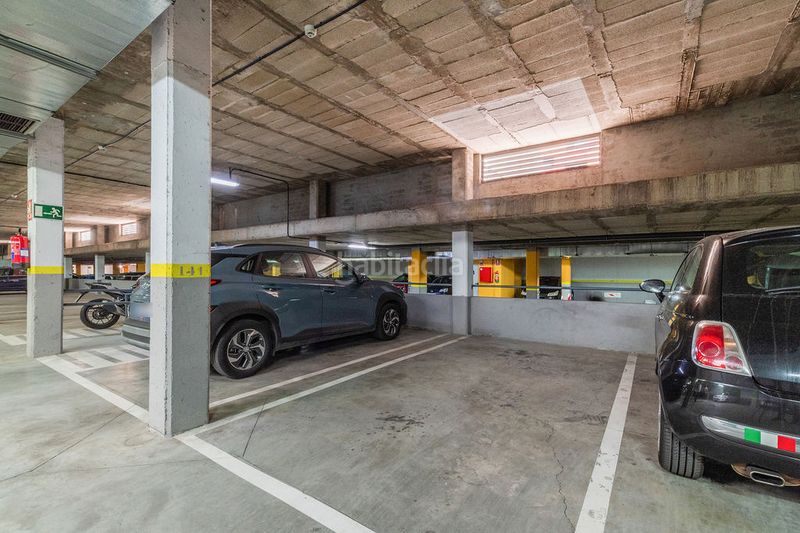 Foto 0dd457f7-abbd-4ede-b25d-573c5007d260. Aparcament cotxe a Prado de Santo Domingo Alcorcón