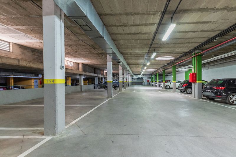 Foto 18c2660d-65b8-460d-a535-3c18b971982c. Aparcament cotxe a Prado de Santo Domingo Alcorcón