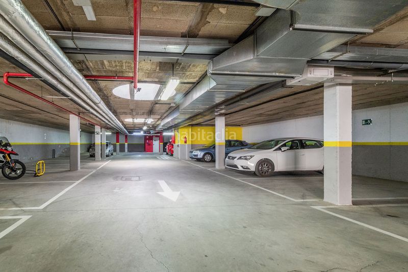 Foto 1ecdac61-85f3-4055-96c4-06603e0f9259. Aparcament cotxe a Prado de Santo Domingo Alcorcón