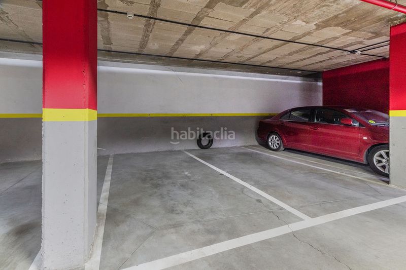 Foto 2d1af090-38f0-448e-906e-8f957621bc6e. Aparcament cotxe a Prado de Santo Domingo Alcorcón