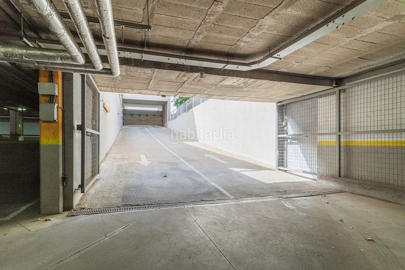 Foto 3245910c-9cfd-4ecb-8c2c-9a57dd0cfb0f. Aparcament cotxe a Prado de Santo Domingo Alcorcón