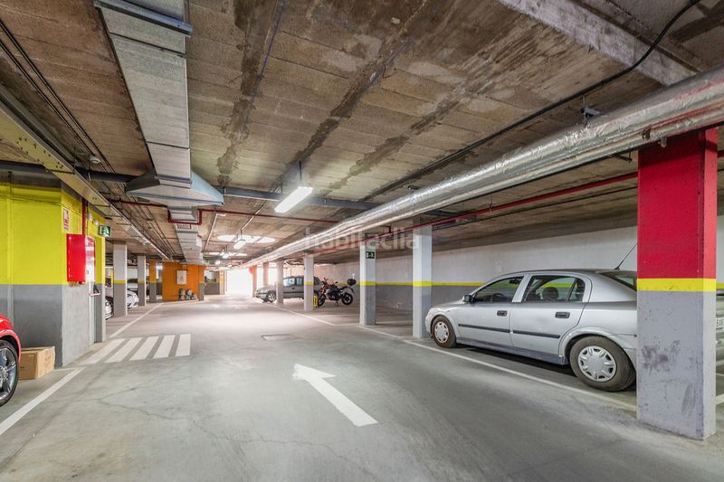 Foto 85c35be0-0f35-4cc5-975f-421824e3b7b2. Aparcament cotxe a Prado de Santo Domingo Alcorcón