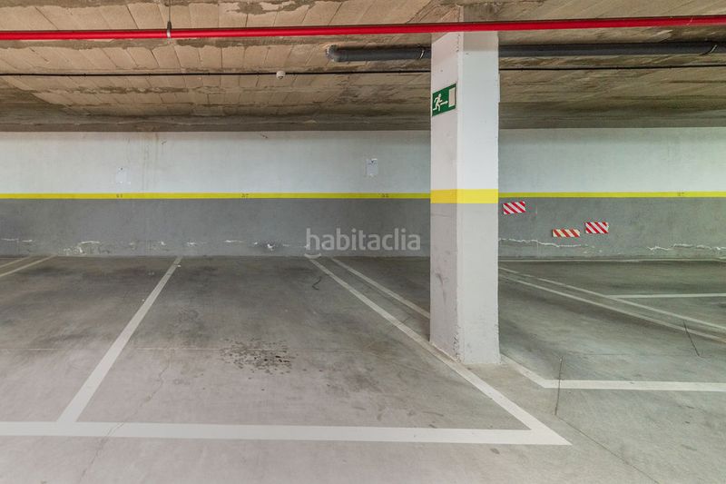 Foto a60c256d-95ce-4c2a-be98-a947f8da5059. Aparcament cotxe a Prado de Santo Domingo Alcorcón