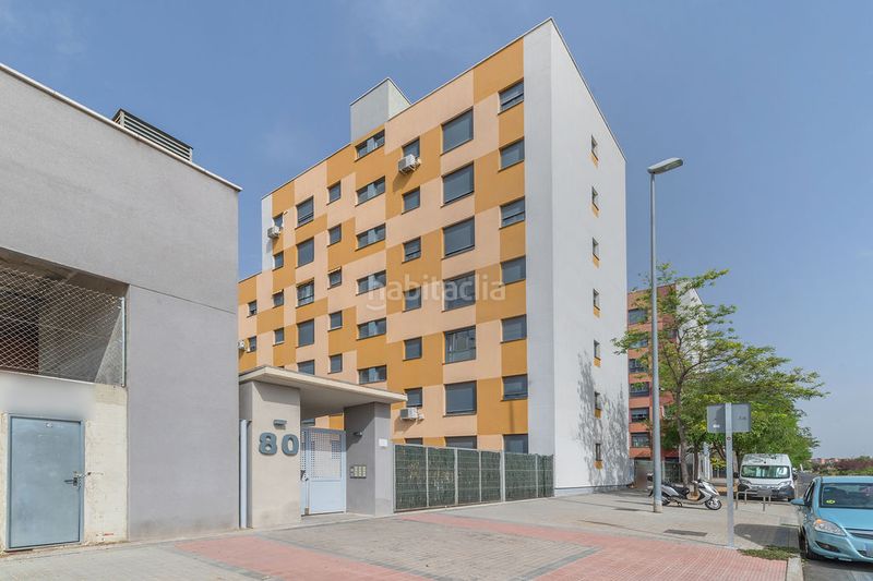 Foto d22ad01e-d8c3-4398-b97b-8ef94be81bec. Aparcament cotxe a Prado de Santo Domingo Alcorcón