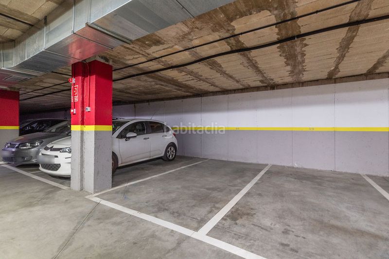 Foto f74062c6-0a93-42f3-85bc-668b87b24018. Aparcament cotxe a Prado de Santo Domingo Alcorcón