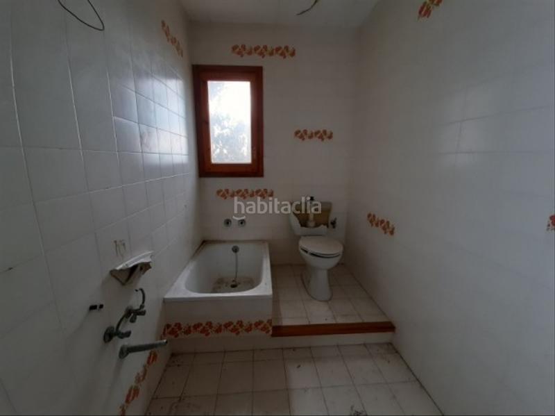 Foto 2ac4bbc7-b5ae-4a39-b66e-a5675f366987. Chalet solvia inmobiliaria chalet independiente en Corbera de Llobregat