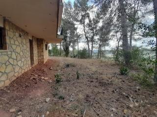 Chalet  Tossa d'alp (c. aragall). Solvia inmobiliaria  chalet independiente corbera de llobregat