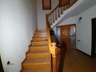 Xalet  Tossa d'alp (c. aragall). Solvia inmobiliaria  chalet independiente corbera de llobregat