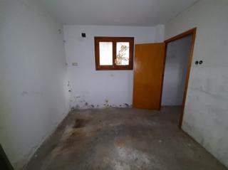 Xalet  Tossa d'alp (c. aragall). Solvia inmobiliaria  chalet independiente corbera de llobregat