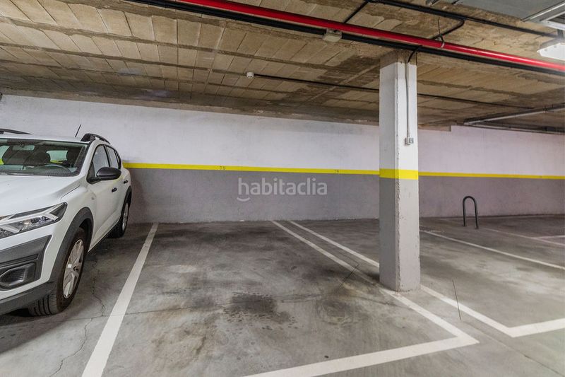 Foto ea88a33d-b3b6-41a2-9daa-00846ef6b5d7. Aparcament cotxe a Prado de Santo Domingo Alcorcón