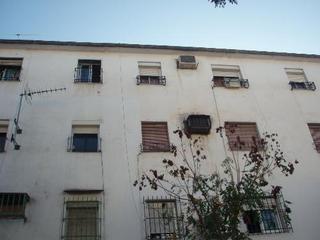 Pis  Pino. Solvia inmobiliaria  piso sevilla