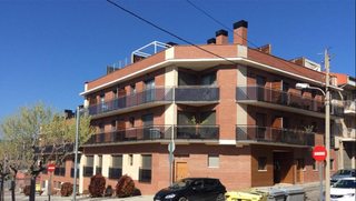 Aparcament cotxe  Colon. Solvia inmobiliaria  garaje sant vicenç de castellet