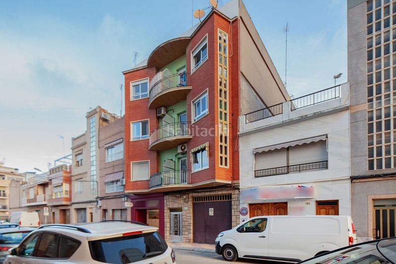 Foto 5c6f0b4c-72f1-4ddb-9aa2-42e79aa3c964. Pis a pueblo de Cullera Cullera