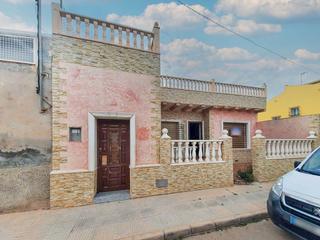 Chalet  Garcilaso de la vega. Solvia inmobiliaria  chalet independiente cartagena