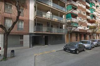 Aparcament cotxe  Pau claris. Solvia inmobiliaria  garaje rubí