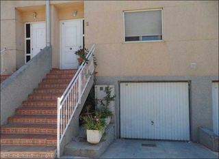 Chalet  Av les hortetes. Solvia inmobiliaria  casa finestrat