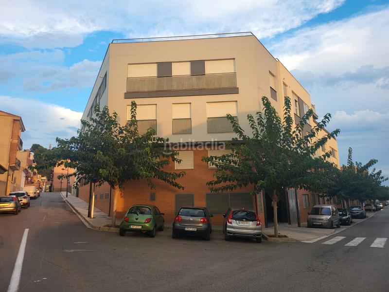 Foto 452986c3-ea95-4fb8-8be9-79de6bf77b0b. Aparcament cotxe a Turís