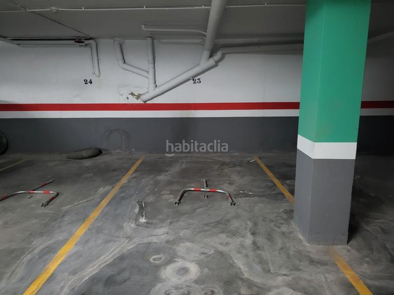 Foto 29507a47-f288-4476-aa38-fd5851e9eff5. Aparcament cotxe a Turís