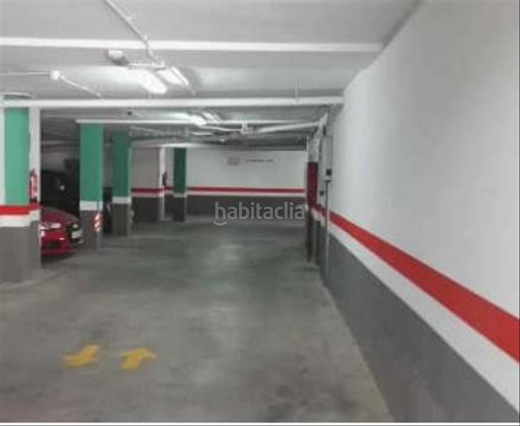 Foto b347a91b-66d5-4bc9-b088-c43e6645a2b5. Aparcament cotxe a Turís