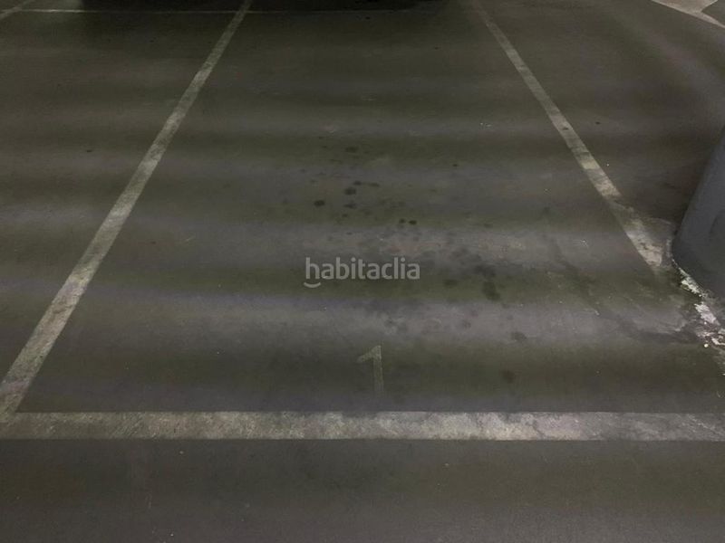 Foto c5b7e2f2-5d33-4890-bb3e-e19b1ebcb5e3. Aparcament cotxe a Parque María Luisa -Giralda Sur Sevilla
