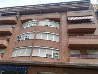 Parking coche  Prof enriq tierno galvan. Solvia inmobiliaria  garaje burjassot