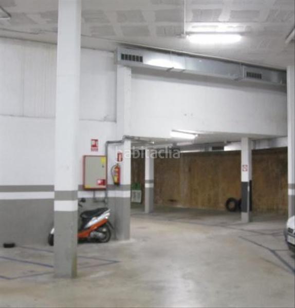 Foto c53e9e1f-53b8-4840-b315-9a9dcbf44fee. Parking coche solvia inmobiliaria garaje en Mercat Rubí