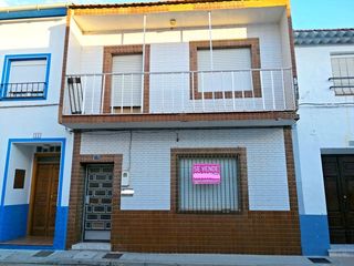 Chalet  C/ comuneros. Solvia inmobiliaria  casa pedro muñoz