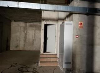 Parking coche  Enric gayarre. Solvia inmobiliaria  garaje roca del vallès la