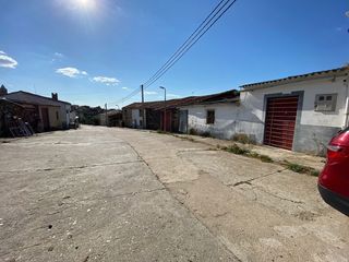 Nave industrial  Camino ancho. Solvia inmobiliaria  nave industrial fregeneda la