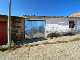 Nau industrial  Camino ancho. Solvia inmobiliaria  nave industrial fregeneda la