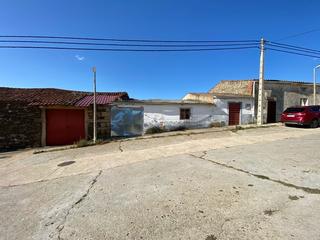 Nau industrial  Camino ancho. Solvia inmobiliaria  nave industrial fregeneda la