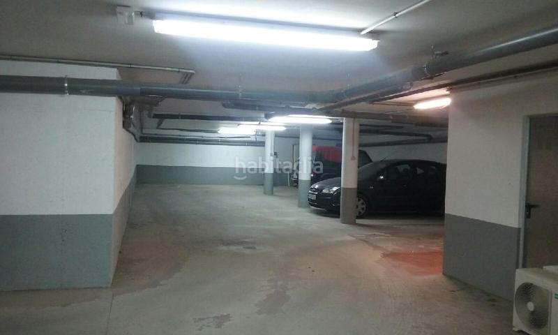 Foto abde6dea-4e5c-46e0-b5fb-5037a43c2889. Parking coche solvia inmobiliaria garaje vélezrubio en Vélez - Rubio