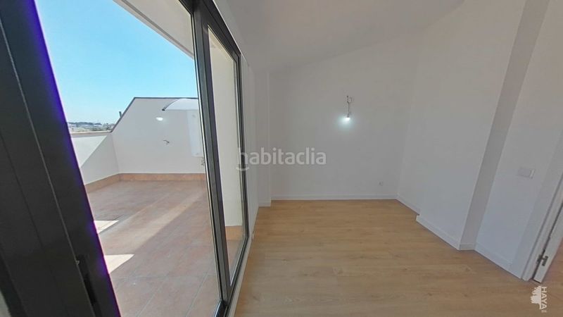 Foto 57404ef9-aac9-4ee4-a0c3-61ae963b9ba7. Aparcament cotxe a Ca n'Anglada Terrassa
