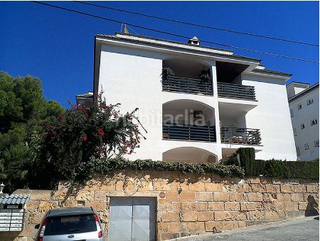 Foto 13ee032b-7d6c-4daa-9d46-d58cbec6bd80. Aparcament cotxe a Santa Ponça Calvià