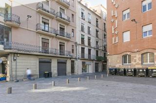 Pis  C/ urgell. Solvia inmobiliaria  piso manresa