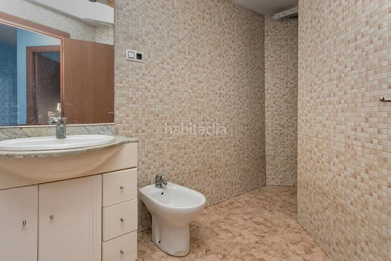 Foto ec9b7709-b381-46ae-b4c8-e7d8a1302458. Piso solvia inmobiliaria piso en Barri Antic Manresa