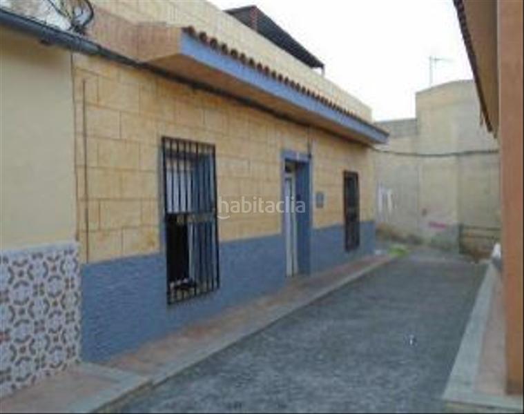 Foto f73c8163-57d1-4bec-ac86-6697e966b2b4. Maison jumelée dans Callosa de Segura