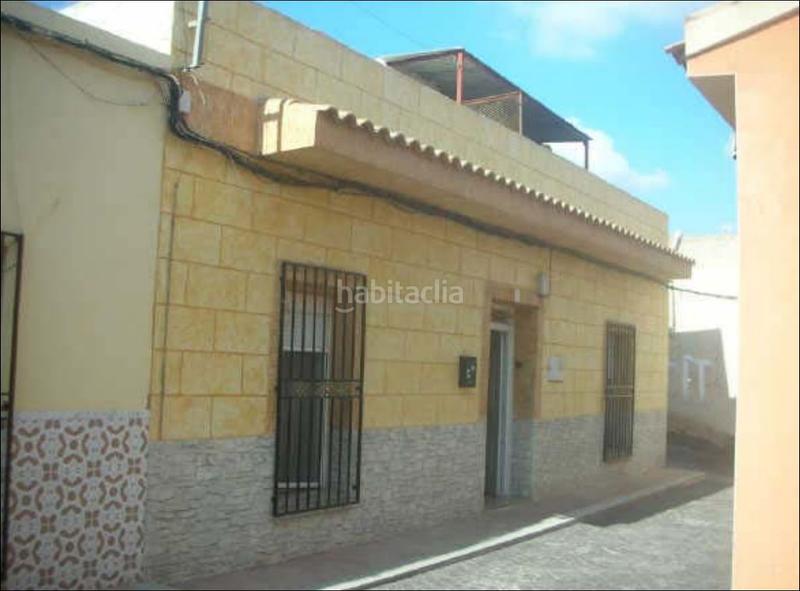 Foto f7f63aba-2228-4cf2-8eb7-0e09fd48df11. Maison jumelée dans Callosa de Segura