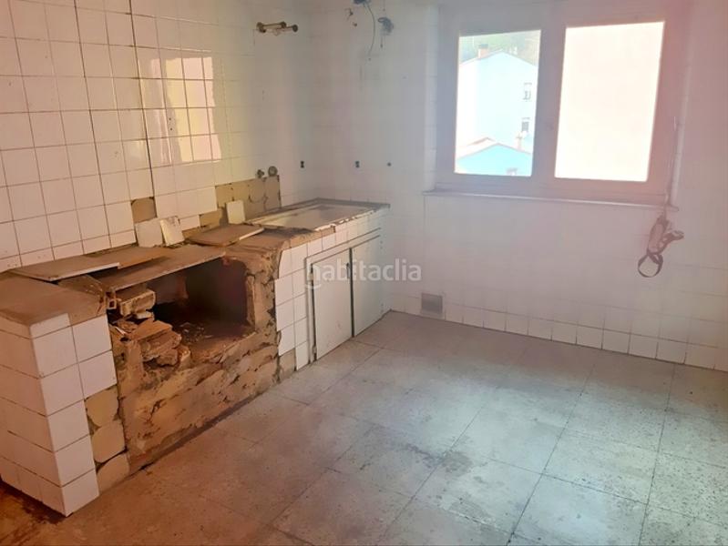 Foto 467d8076-d57f-40f5-802d-e9ec0657cdb2. Piso solvia inmobiliaria piso en Sama Langreo