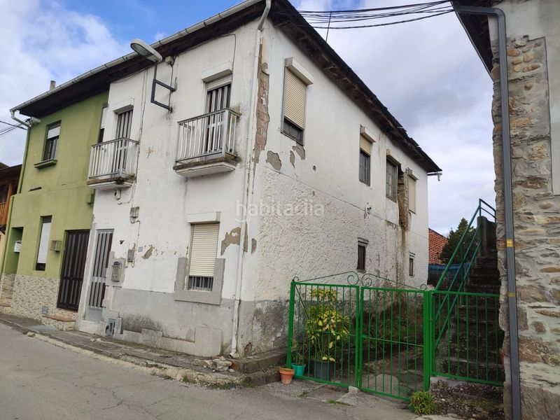 Foto 5450ae15-921b-4a31-a42d-ac1cf99f8ddb. Casa pareada solvia inmobiliaria chalet adosado en Carracedelo