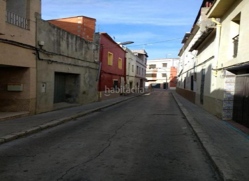 Foto 940b2f84-3483-4d7b-b4c5-572b85d1c235. Aparcament cotxe a Carcaixent