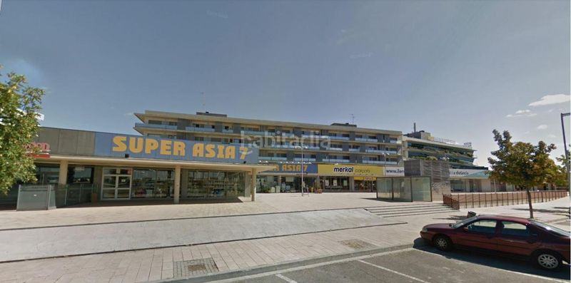 Foto e8042dd2-d2ea-4628-8395-42bc42ab201c. Aparcament cotxe a Cappont Lleida