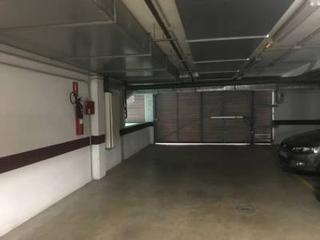 Parking coche  Benet  de moxo. Solvia inmobiliaria  garaje sant cugat del vallès