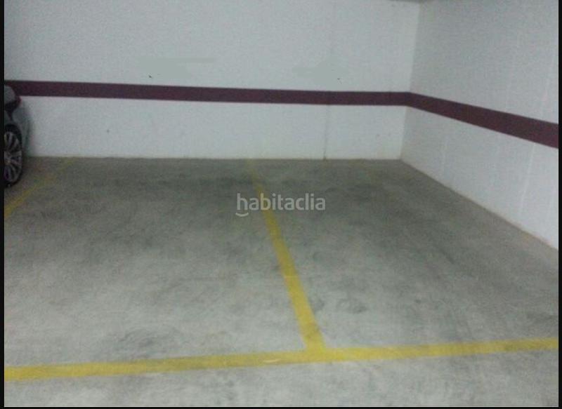 Foto c5145c90-d318-49fa-90bc-3ee130b8d49b. Aparcament cotxe a Turó de Can Mates Sant Cugat del Vallès