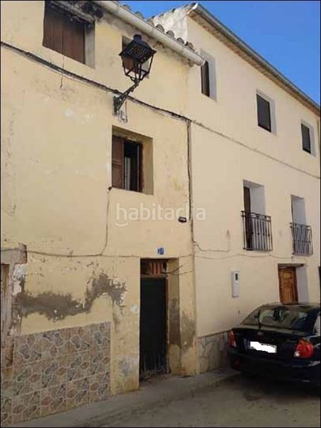Foto 099387d8-f7cc-4e17-adb9-7a5a551af326. Xalet a Requena