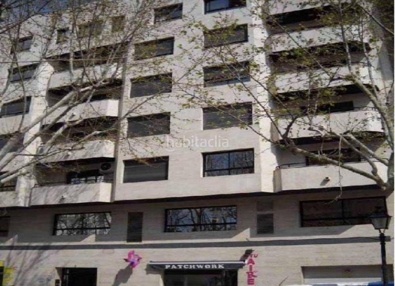 Foto 5adc68cb-003d-408f-a644-64da882d88c5. Aparcament cotxe a Oliva pueblo Oliva